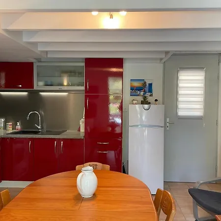 Maison De Avec Piscine, Terrasse Et Coin Detente En Foret, Proche Plage! - Fr-1-323-486 *