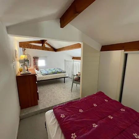 Maison De Avec Piscine, Terrasse Et Coin Detente En Foret, Proche Plage! - Fr-1-323-486 Feriehus